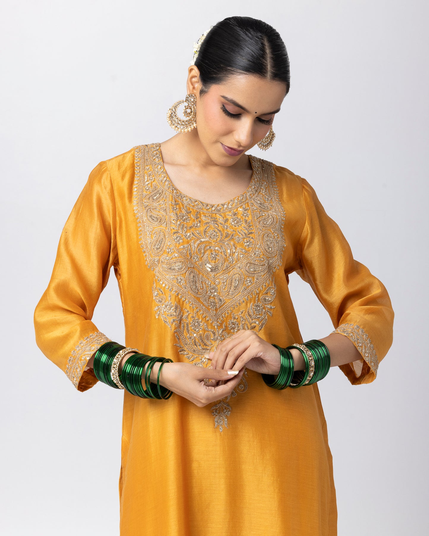 Aleha Embroidered Kurta