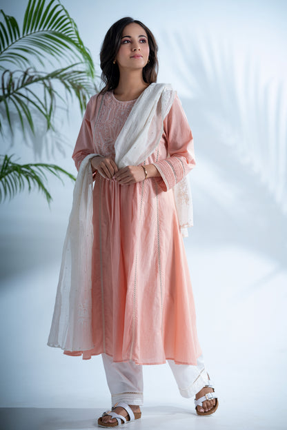 Rozovo chikankari kurta