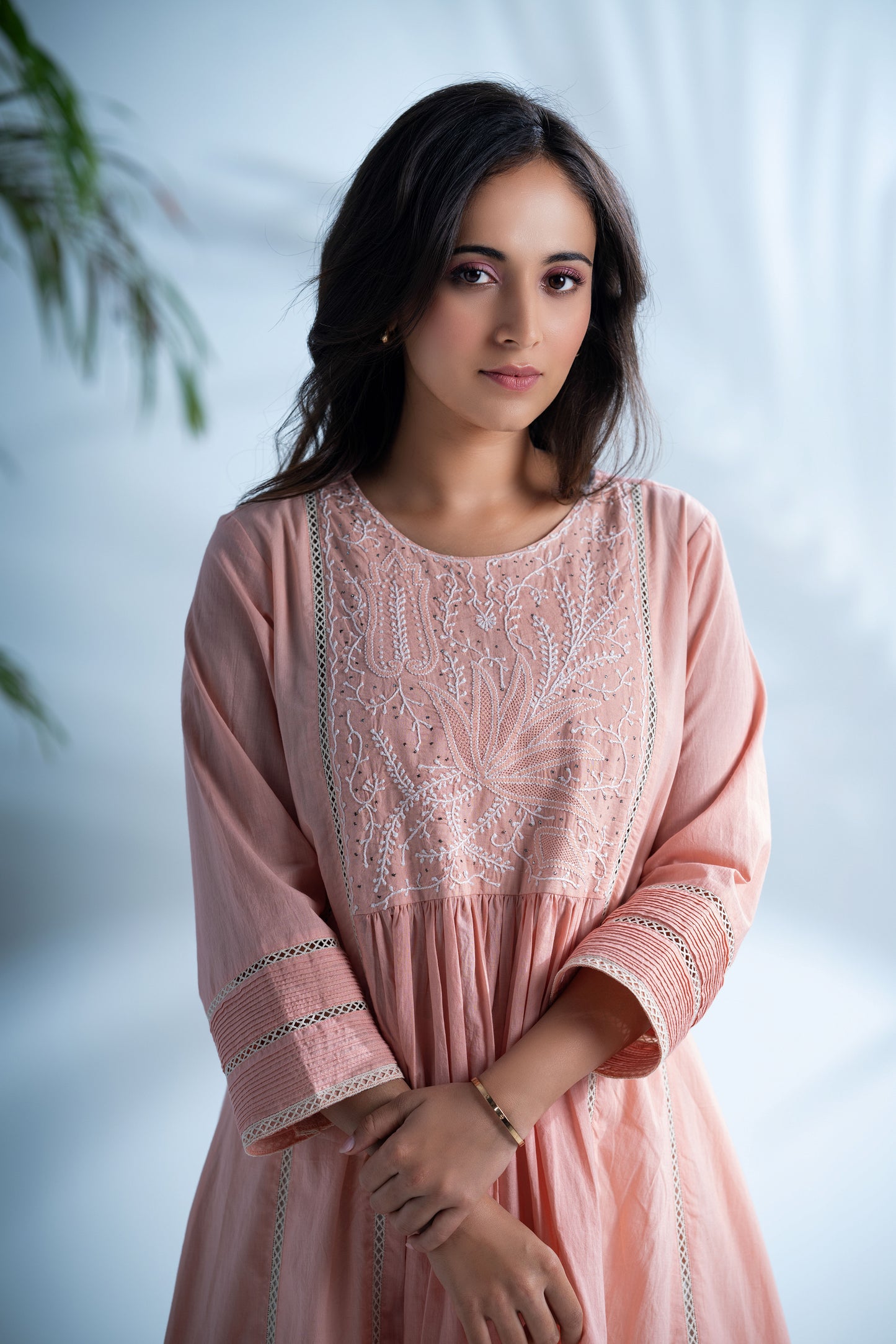 Rozovo chikankari kurta