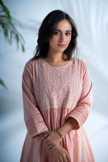Rozovo chikankari kurta