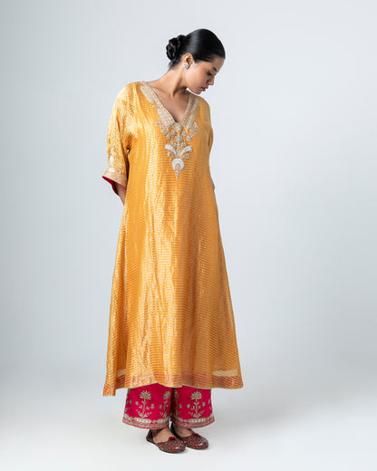 Ishaal Embroidered Kaftan Set